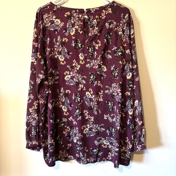 NWT LOFT Plus Floral Blouse - Picture 2 of 8